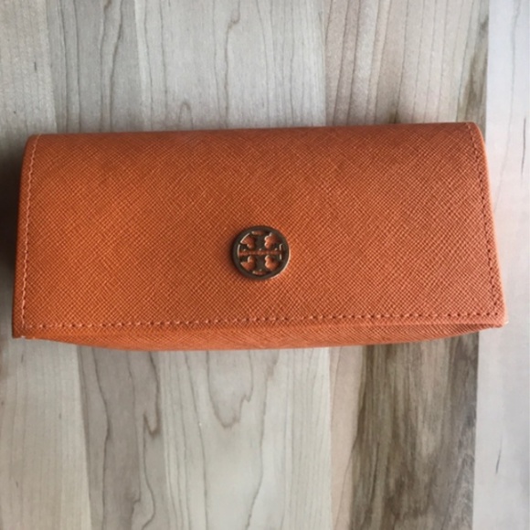 Tory Burch Sunglass Case - Picture 2 of 9